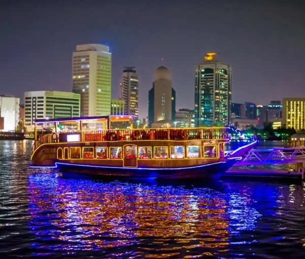 Dhow Cruise at Marina - Image 4